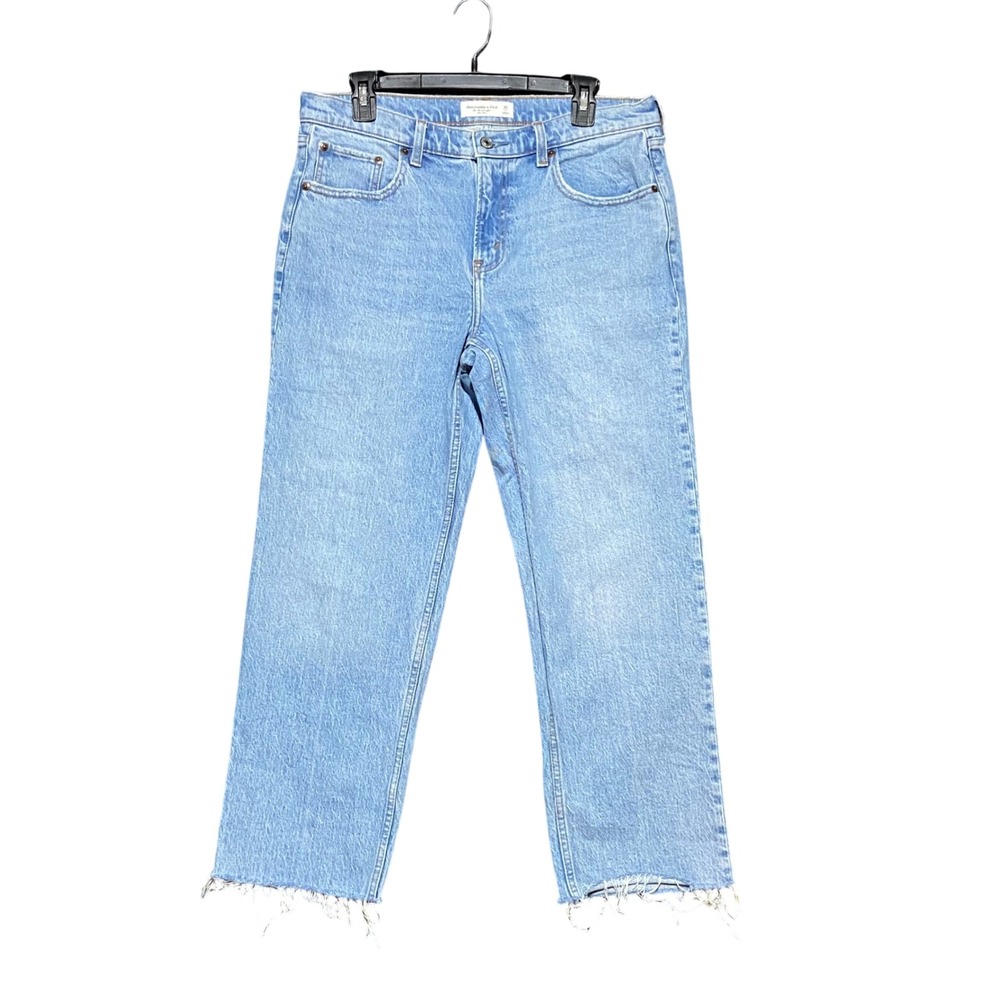 Abercrombie & Fitch The 90s Straight Mid Rise Light Wash Blue Jeans 30 Short Raw